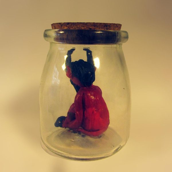 Diabinho na garrafa - Imagem 4